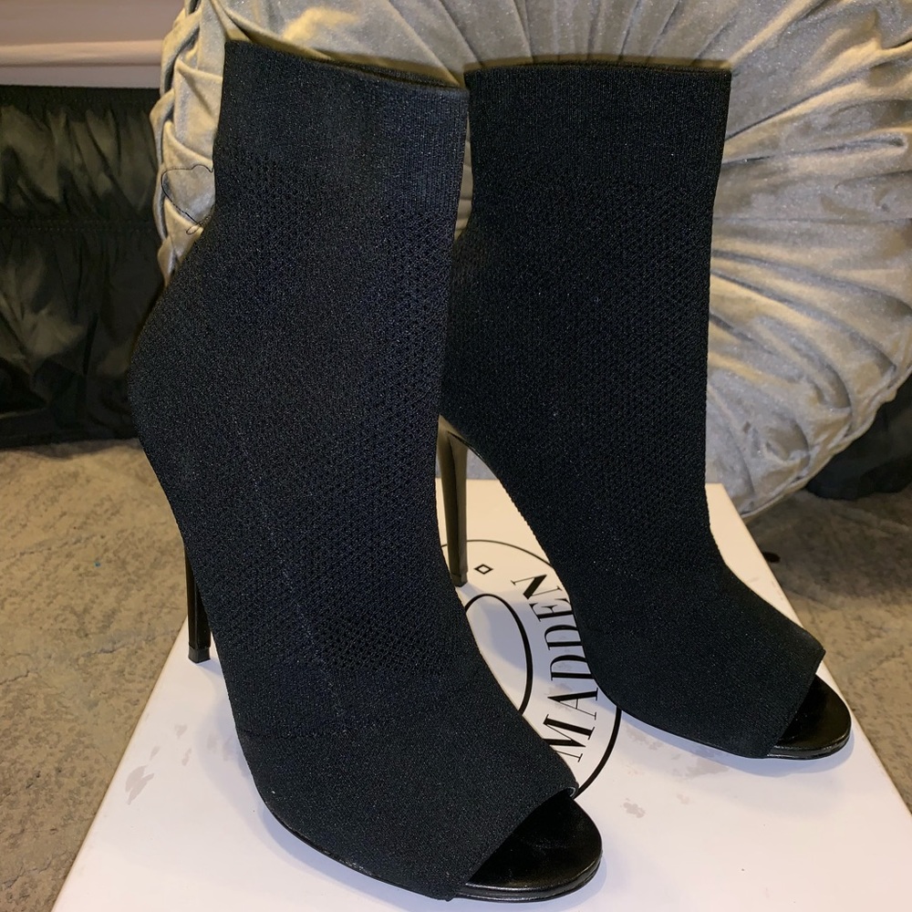 Black Steve Madden Booties size 8.5